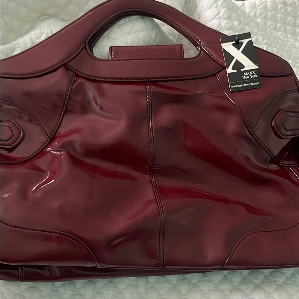 Chic Burgundy Shoulder Bag
